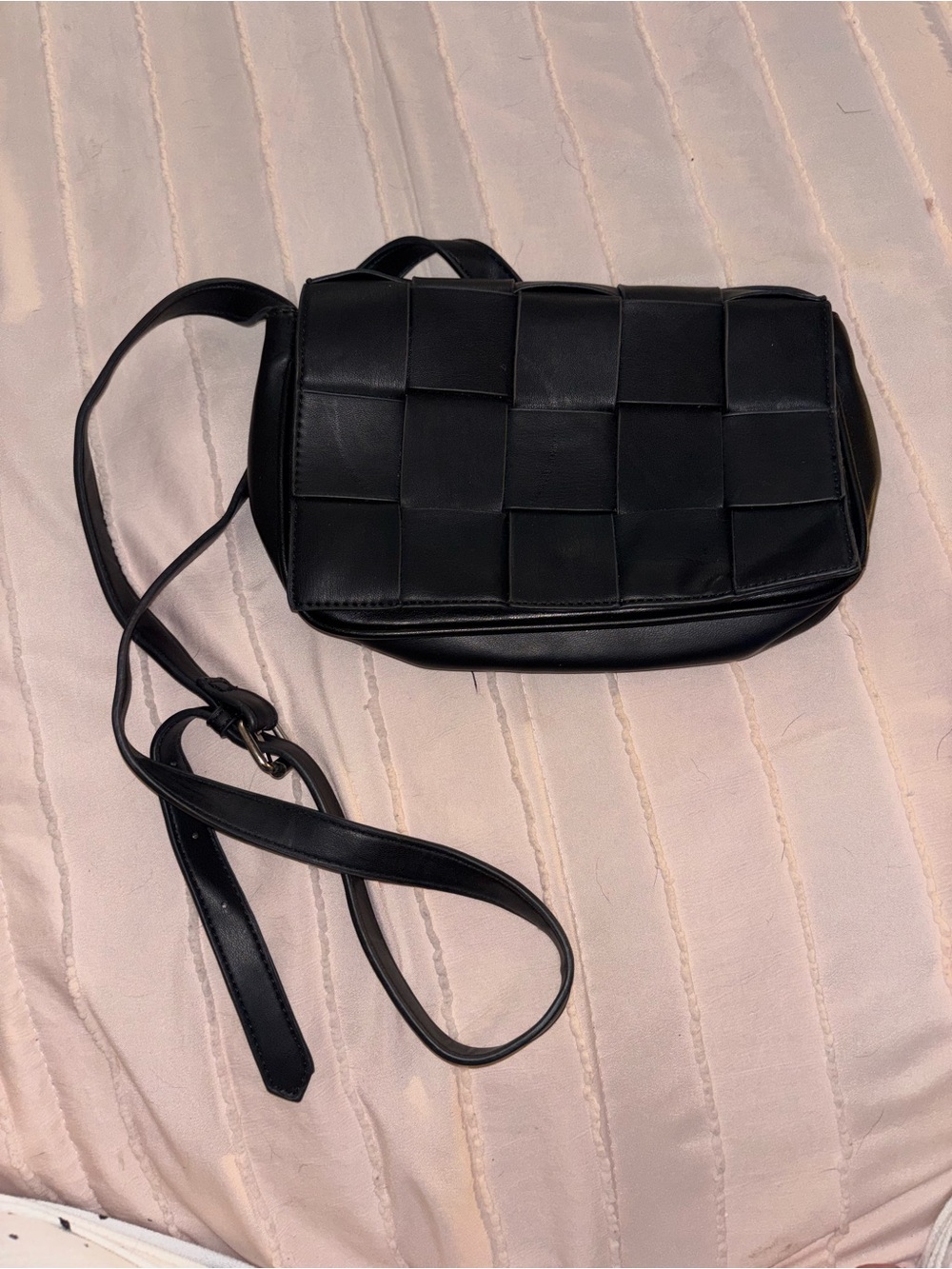 Woven Black Crossbody Bag - Minimalist Everyday Shoulder Bag